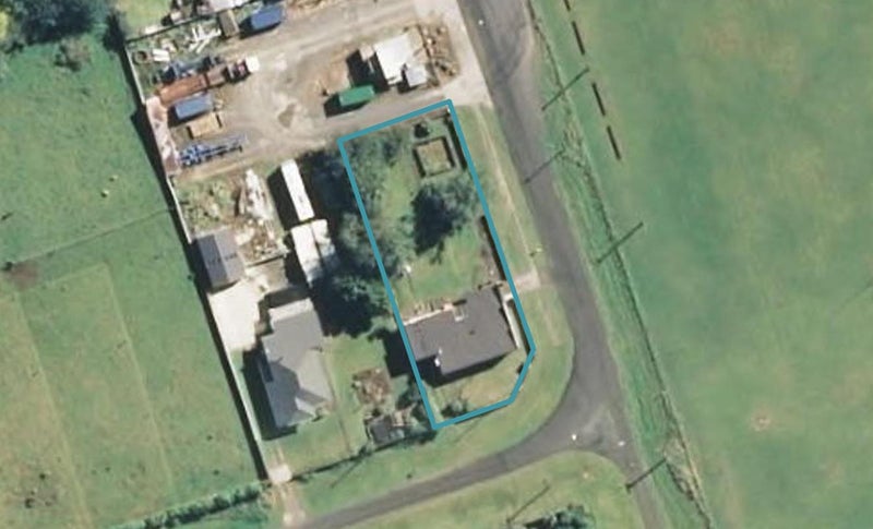 14 Tito Road, Hawera - Carousel 1