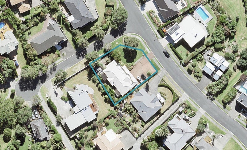 16 Clansman Terrace, Gulf Harbour, Whangaparaoa - Carousel 1