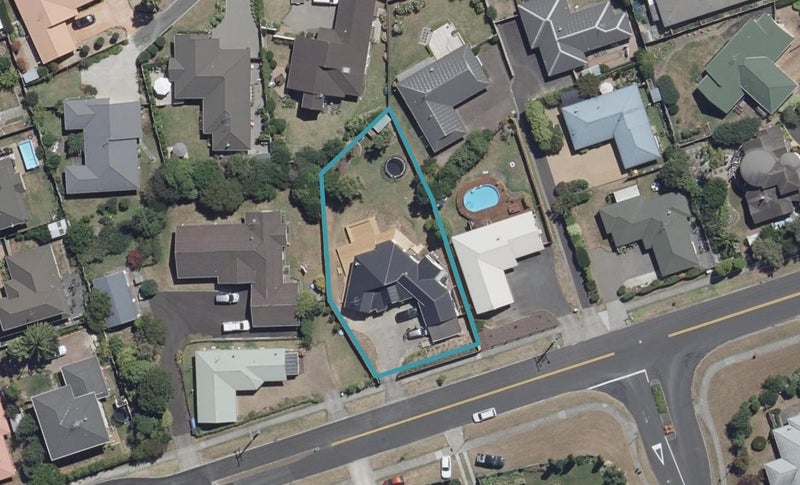 51 Rototuna Road, Rototuna, Hamilton - Carousel 1
