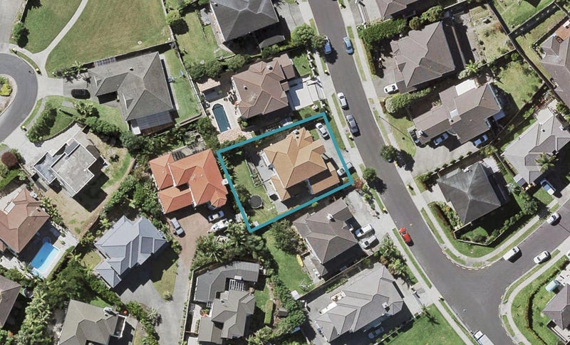 45 Killybegs Drive, Pinehill, Auckland - Carousel 1