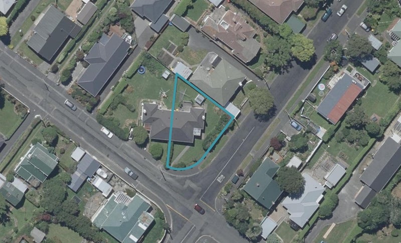 3 Greenhill Avenue, Wakari, Dunedin - Carousel 1