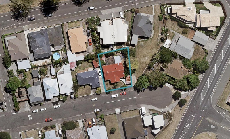 160 Waghorne Street, Ahuriri, Napier - Carousel 1