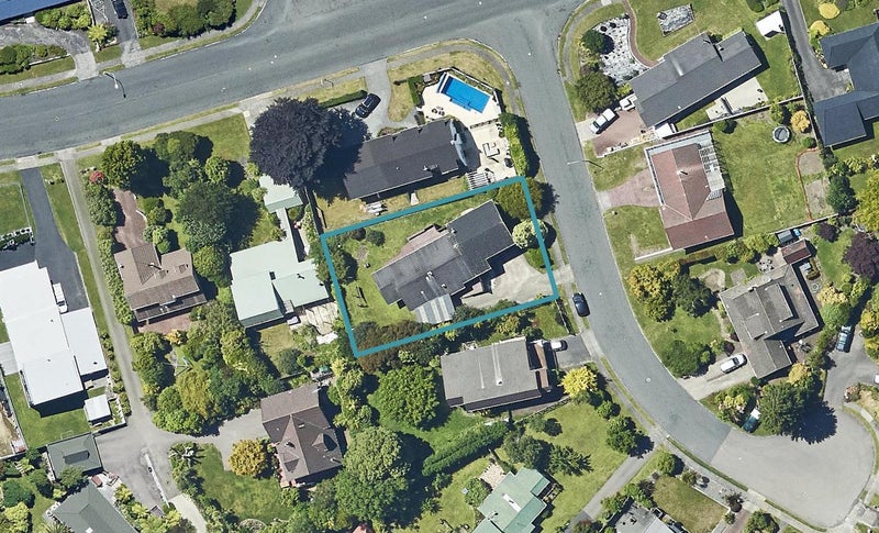 3 Bradley Place, Lynmore, Rotorua - Carousel 1