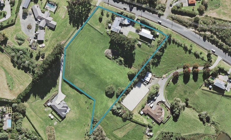 79 Deacon Road, Kumeu - Carousel 1