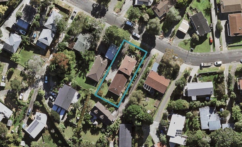 1/20 Morriggia Place, Bayview, Auckland - Carousel 1
