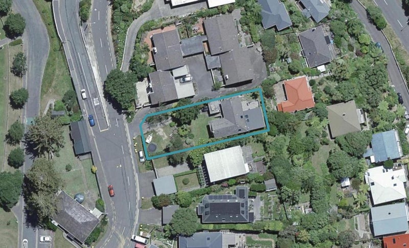 67 Old Karori Road, Karori, Wellington - Carousel 1