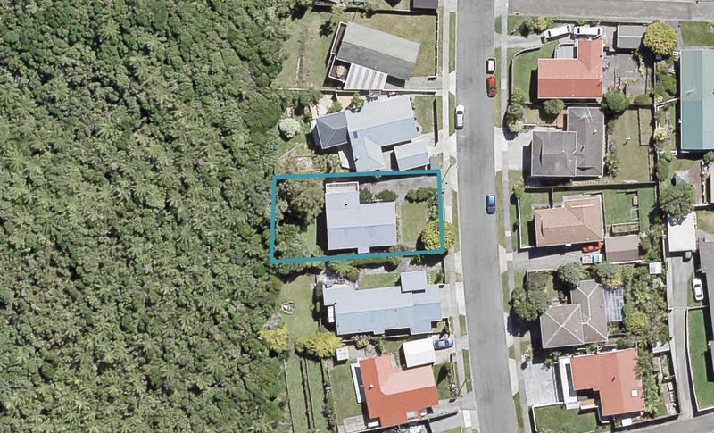 40 Mossburn Grove, Kelson, Lower Hutt - Carousel 1