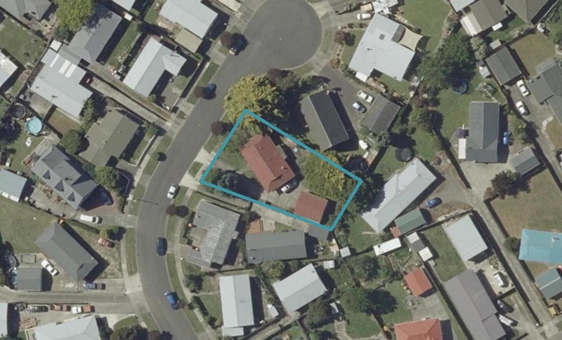 18 Hilton Grove, Kelvin Grove, Palmerston North - Carousel 1