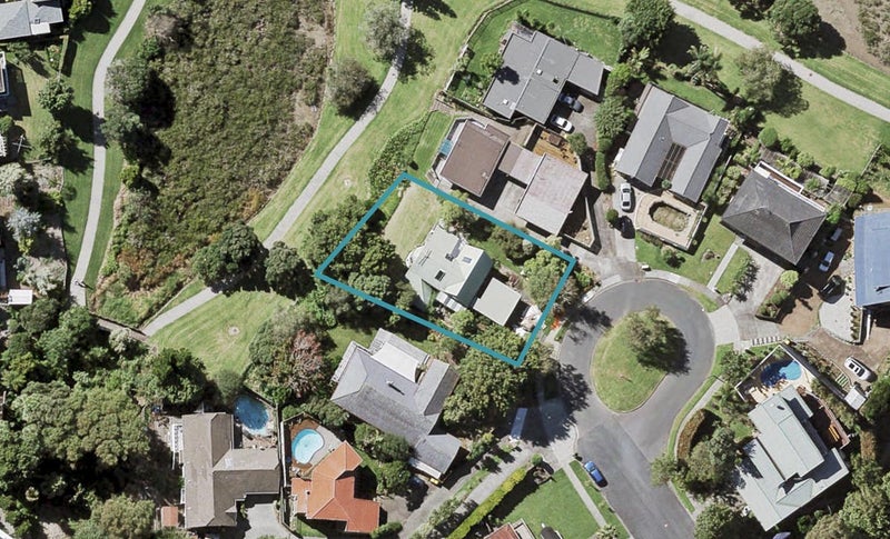 15 Estelle Place, Farm Cove, Auckland - Carousel 1