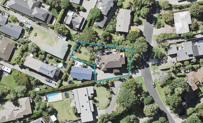 44A View Road, Campbells Bay, Auckland - Carousel 1