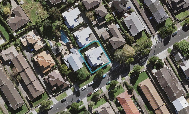 14A Turama Road, Royal Oak, Auckland - Carousel 1