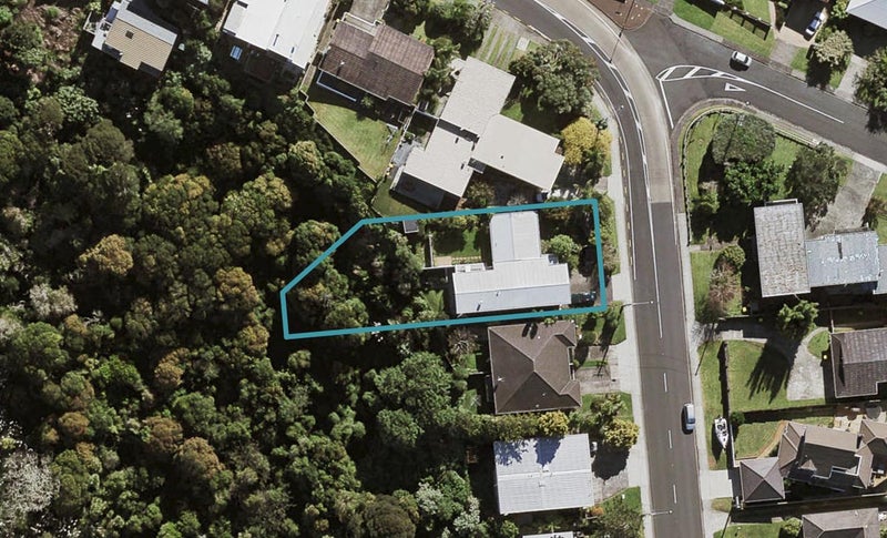 108 Sylvan Avenue, Northcote, Auckland - Carousel 1