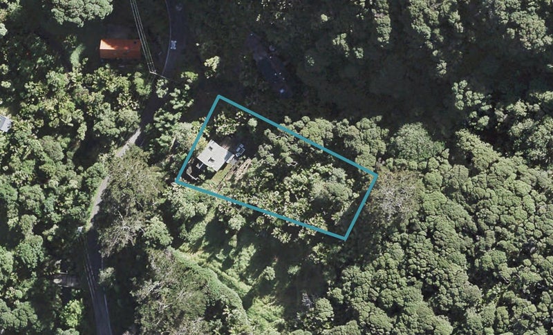 71 Karekare Road, Karekare, New Lynn - Carousel 1