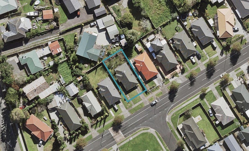 12 Gadsby Road, Favona, Auckland - Carousel 1