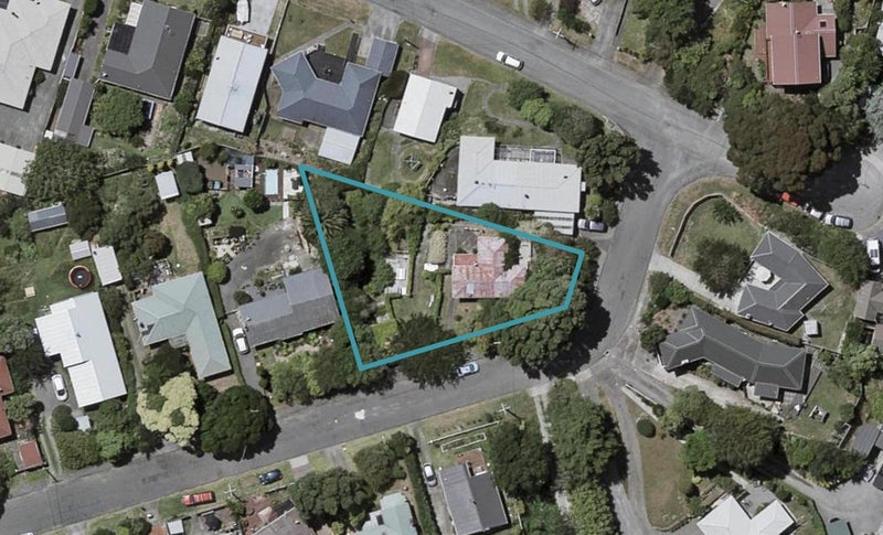 23 Gavin Road, Raumati Beach, Paraparaumu - Carousel 1