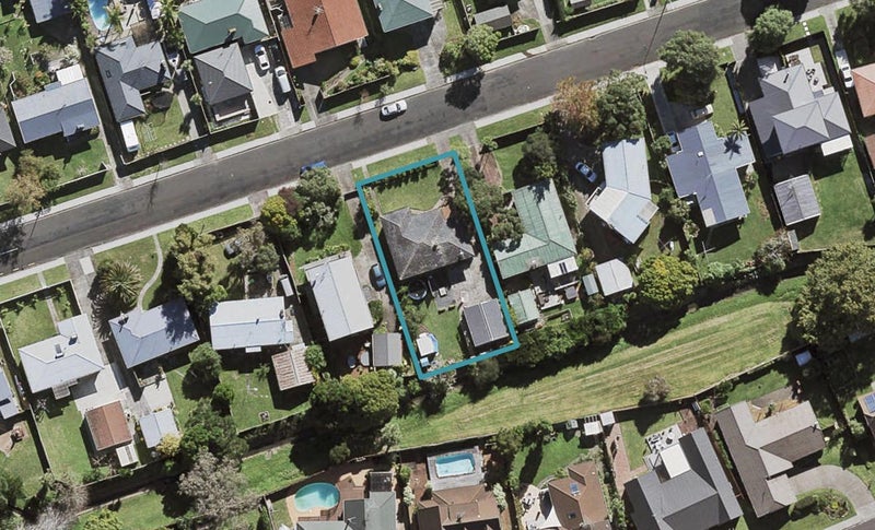 41 Sylvia Road, Hillcrest, Auckland - Carousel 1