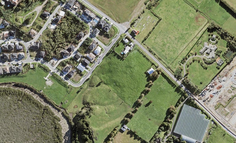6/4 Glenburn Road, Hobsonville, Auckland - Carousel 1