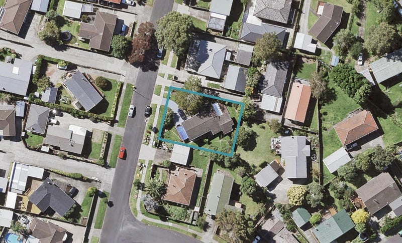 24 Minaret Drive, Bucklands Beach, Auckland - Carousel 1