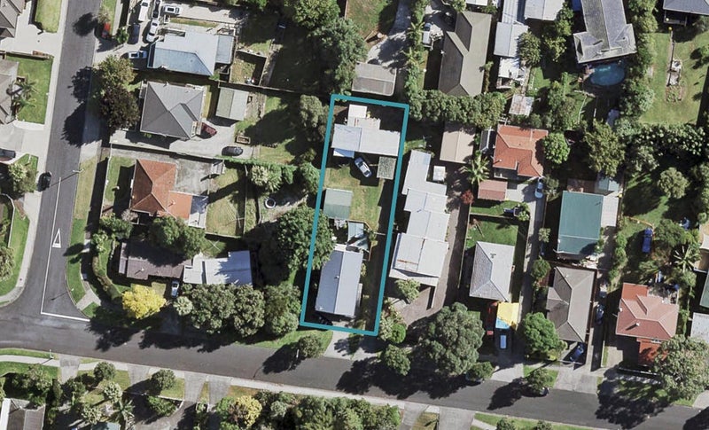 1/19 McInnes Road, Weymouth, Auckland - Carousel 1