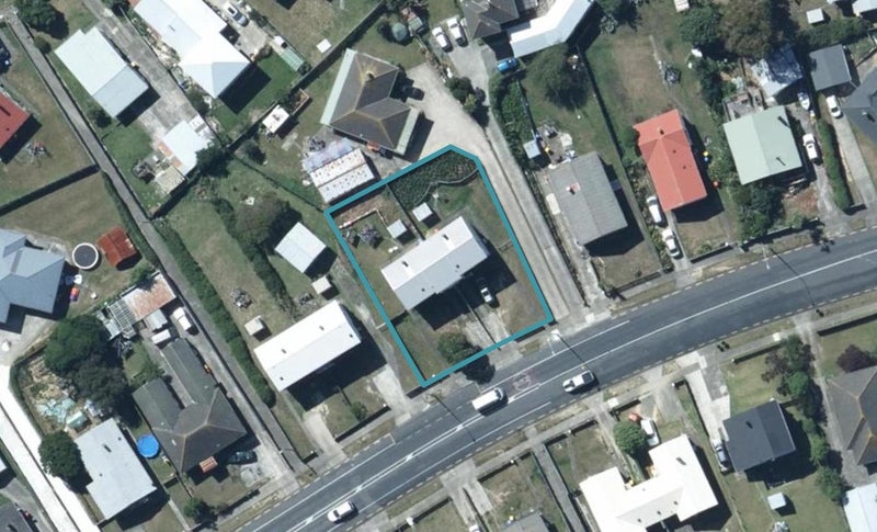 115 Warspite Avenue, Cannons Creek, Porirua - Carousel 1