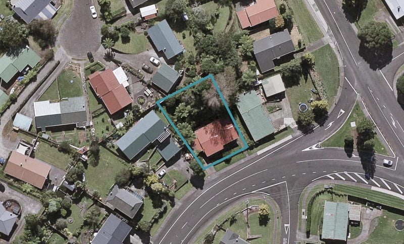 160 Omata Road, Blagdon, New Plymouth - Carousel 1