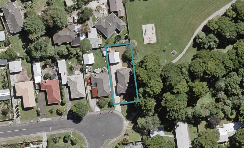 9 Rosina Street, Clouston Park, Upper Hutt - Carousel 1