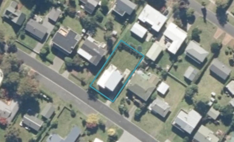 17 Nisbet Terrace, Kinloch, Taupō - Carousel 1