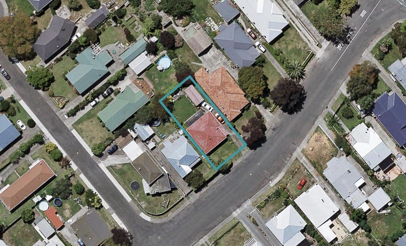 411 Pepper Street, Saint Leonards, Hastings - Carousel 1