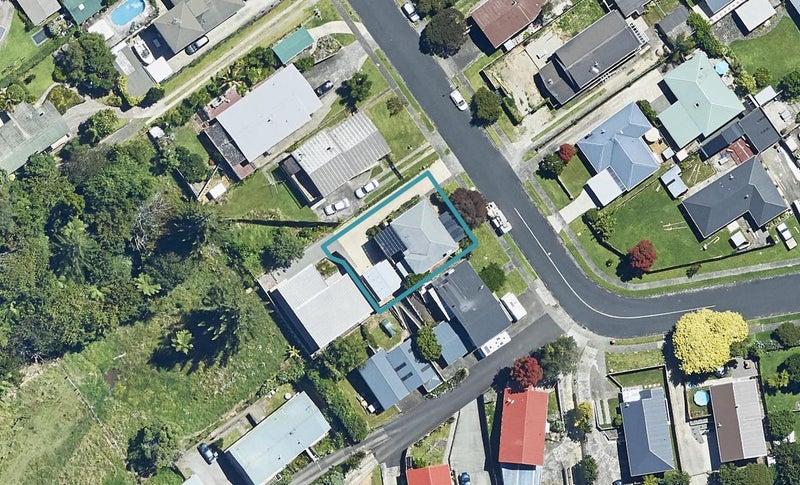 18A The Drive, Brookfield, Tauranga - Carousel 1