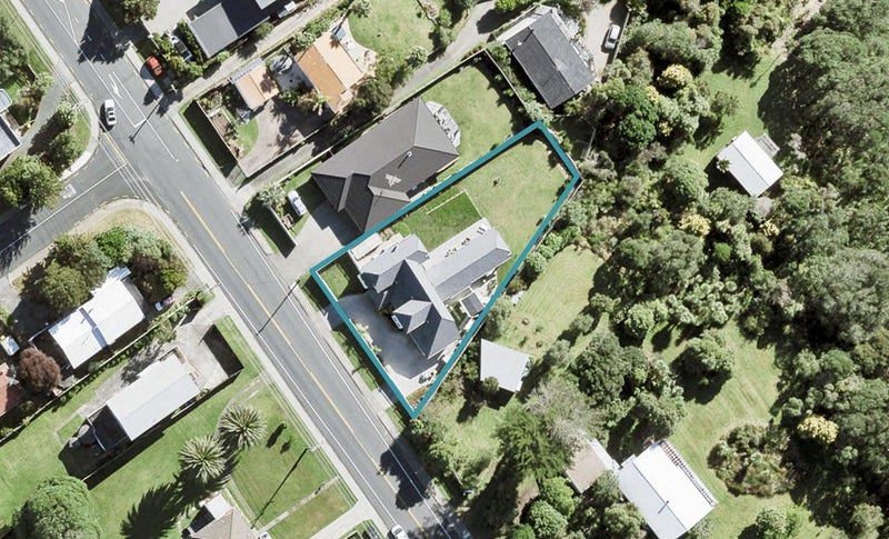 110 Vipond Road, Stanmore Bay, Whangaparaoa - Carousel 1