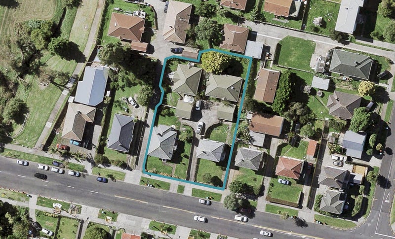 175A Taniwha Street, Glen Innes, Auckland - Carousel 1