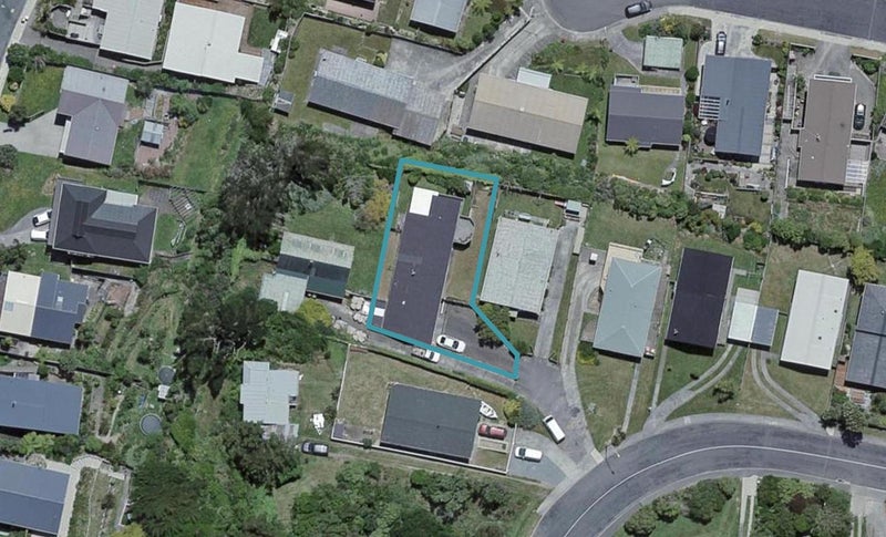 57 Ruskin Road, Newlands, Wellington - Carousel 1
