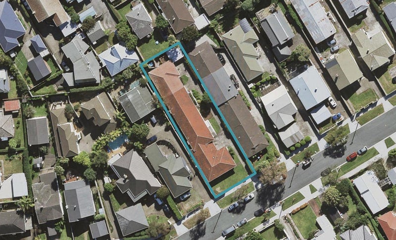 1/12 Amaru Road, Onehunga, Auckland - Carousel 1