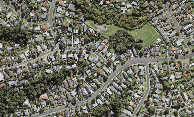 57 McDowell Crescent, Hillcrest, Auckland - Carousel 1
