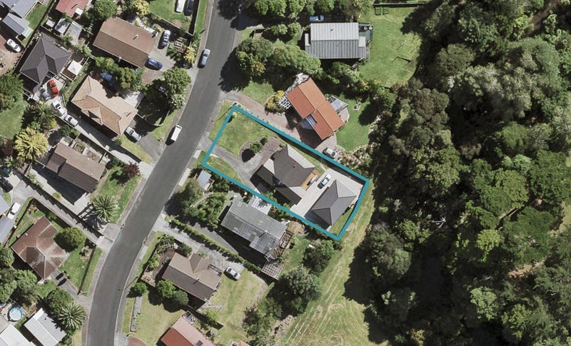 59 Vintage Drive, Henderson, Auckland - Carousel 1