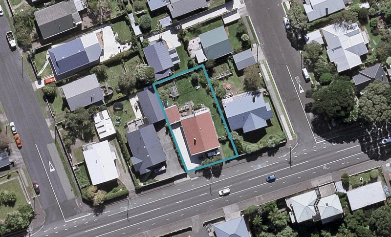366 St Aubyn Street, Moturoa, New Plymouth - Carousel 1