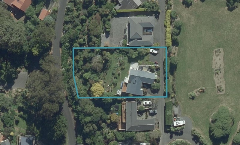 37 Irvine Road, The Cove, Dunedin - Carousel 1