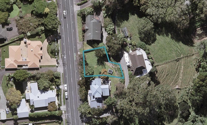 375 Mangorei Road, Merrilands, New Plymouth - Carousel 1