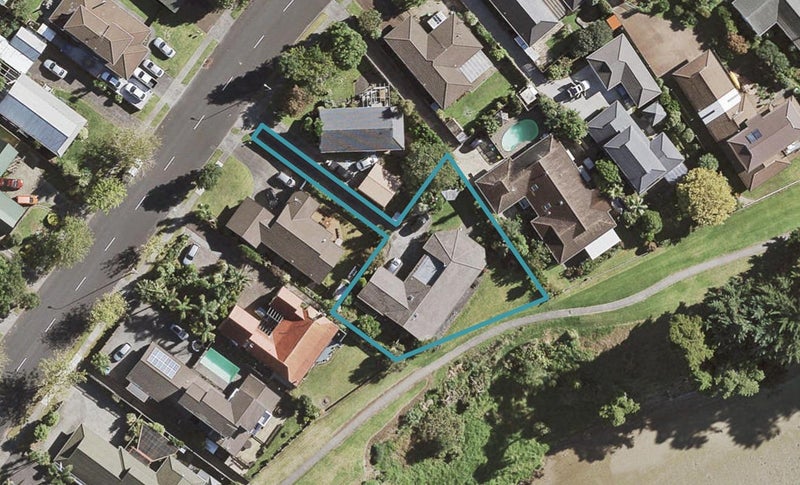 92 Carnoustie Drive, Wattle Downs, Auckland - Carousel 1
