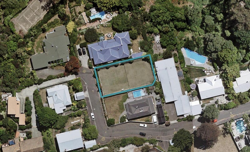 11 Cobden Crescent, Bluff Hill, Napier - Carousel 1