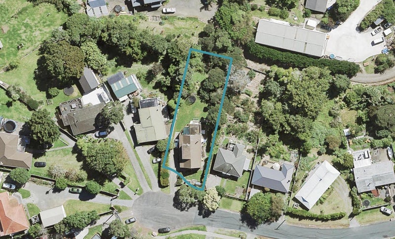 14 Burnham Road, Waitakere, Auckland - Carousel 1