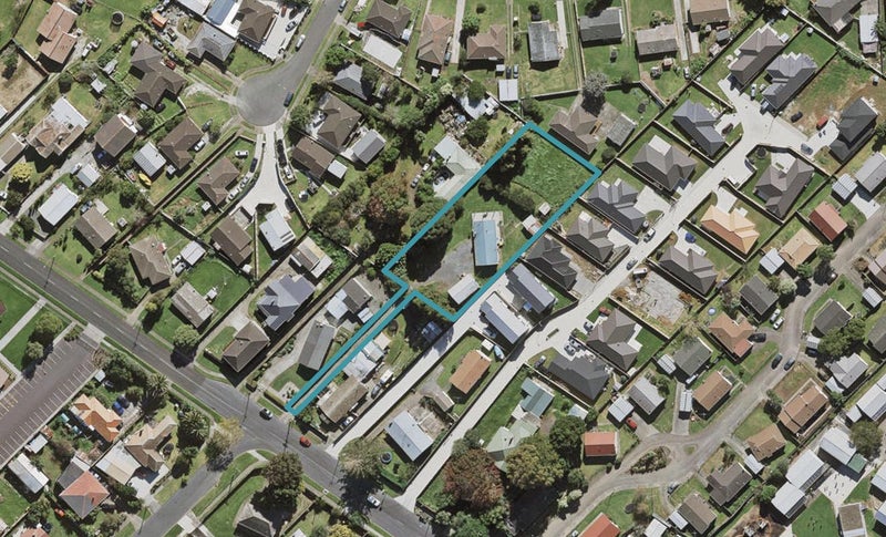 2/51 Yates Road, Mangere East, Auckland - Carousel 1