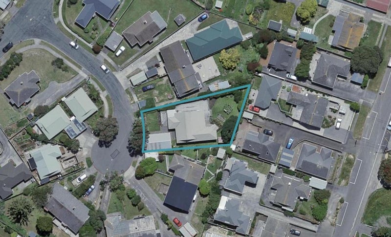 9 Rudyard Crescent, Johnsonville, Wellington - Carousel 1