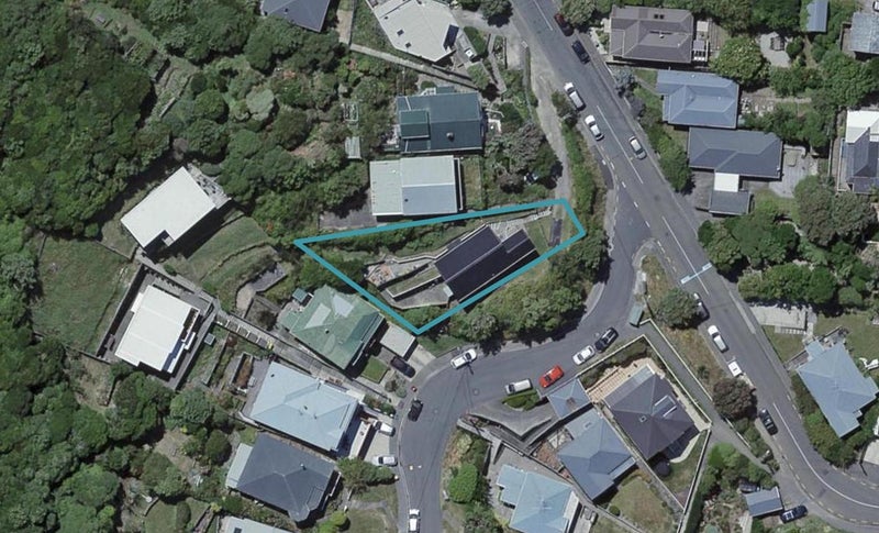128 Eden Street, Island Bay, Wellington - Carousel 1