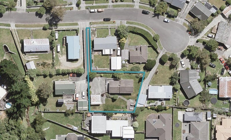 12B Moonstone Grove, Birchville, Upper Hutt - Carousel 1