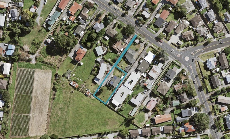 49A View Road, Henderson, Auckland - Carousel 1