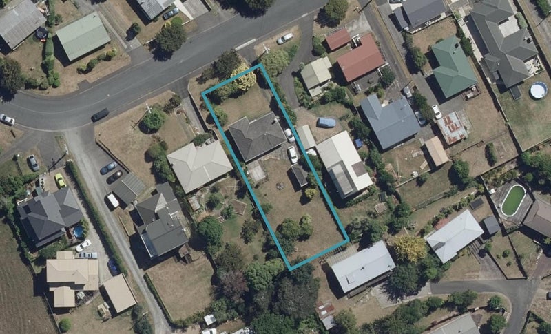 37 Gibson Road, Dinsdale, Hamilton - Carousel 1