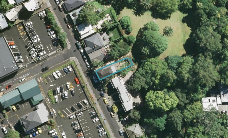 24 Scarborough terrace, Parnell, Auckland - Carousel 1