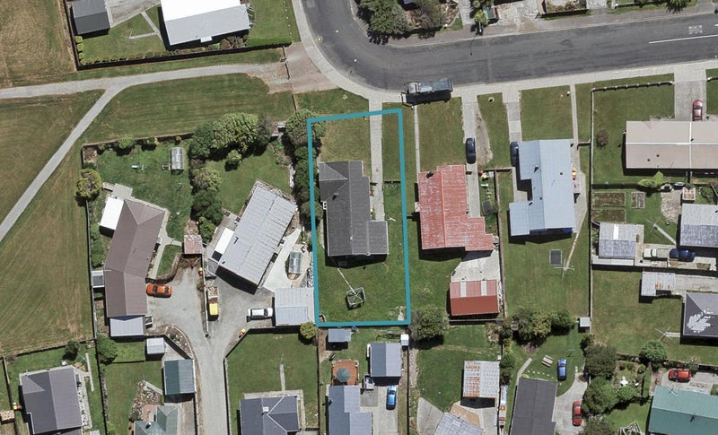 84 Lauder Crescent, Heidelberg, Invercargill - Carousel 1
