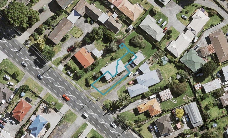 1/91 Swanson Road, Henderson, Auckland - Carousel 1